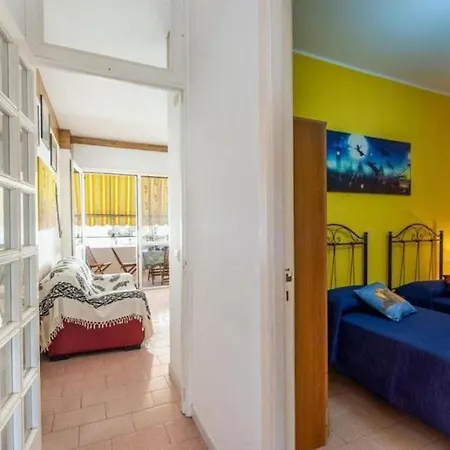 Casa Nicolaus Lido Marini
