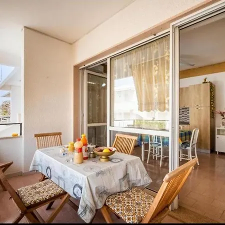 Casa Nicolaus Lägenhet *